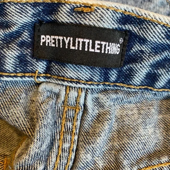 Pretty Little Thing High Rise Jeans Size 6 - Picture 3 of 4